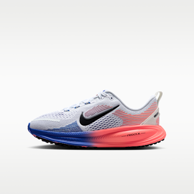 Nike Vomero 18 Big Kids' Road Running Shoes. Nike.com